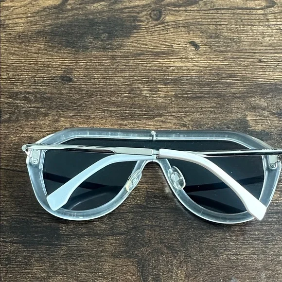 Fendi rainbow monogram sunglasses - Picture 2 of 5